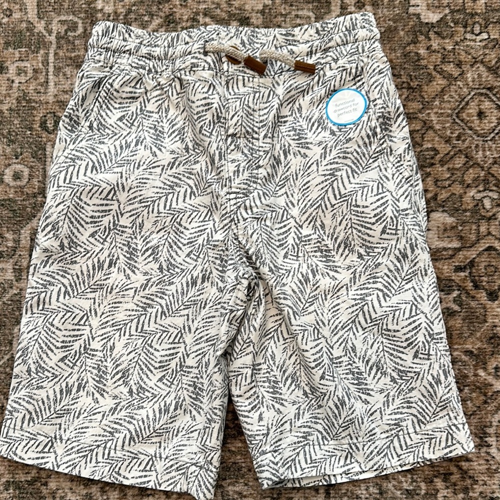 Carters NWT size 8 Black and White Leaf Print Swim Shorts